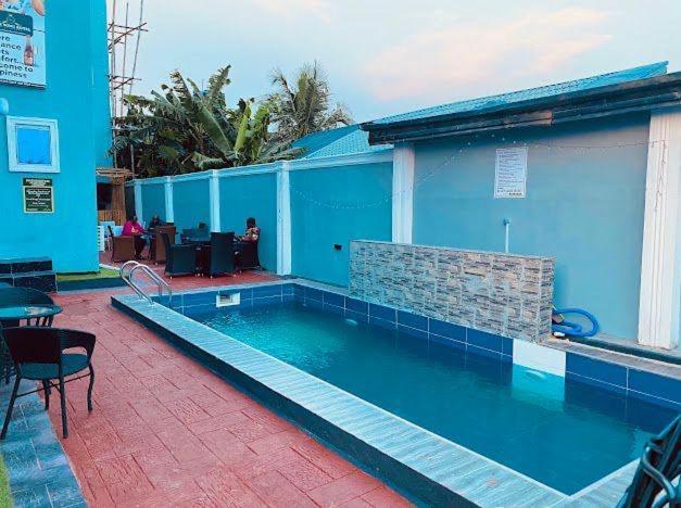 West Wing Hotel Lagos Exterior photo